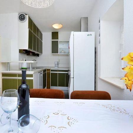 Ferienwohnung Apartman Vanda Podstrana Exterior foto